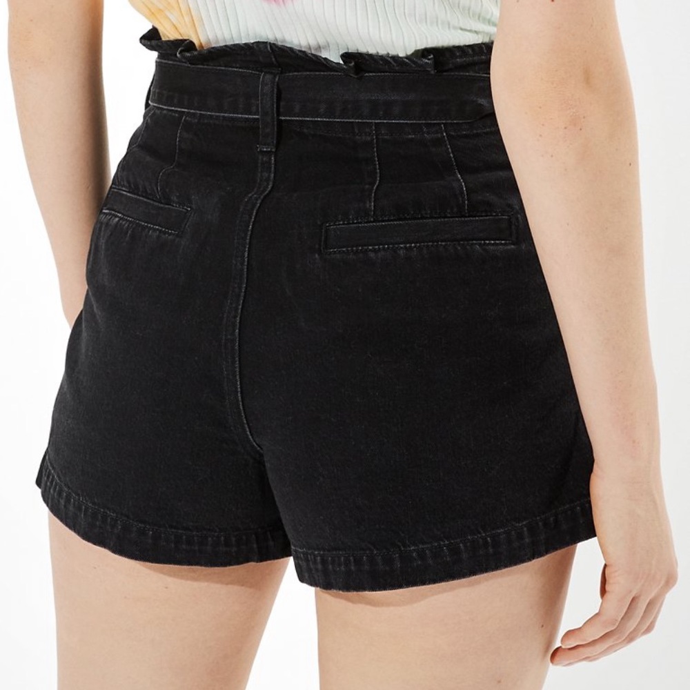 American Eagle Paperbag Demin Mom Shorts Black Jean Tie Front Size 12 31W NWT - Picture 3 of 13